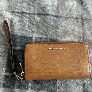 Michael Kors Clutch Wallet